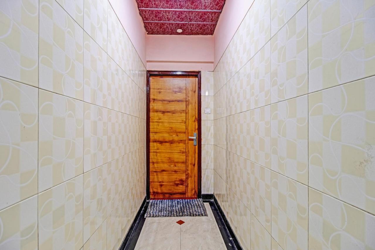 Oyo 80762 Hotel New Mini Mahal Turambhe Exteriör bild