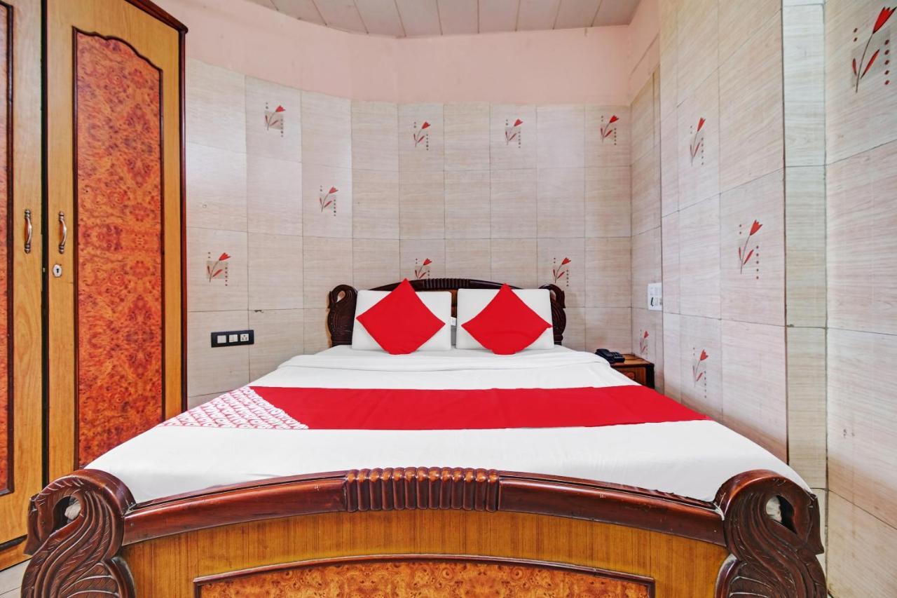 Oyo 80762 Hotel New Mini Mahal Turambhe Exteriör bild