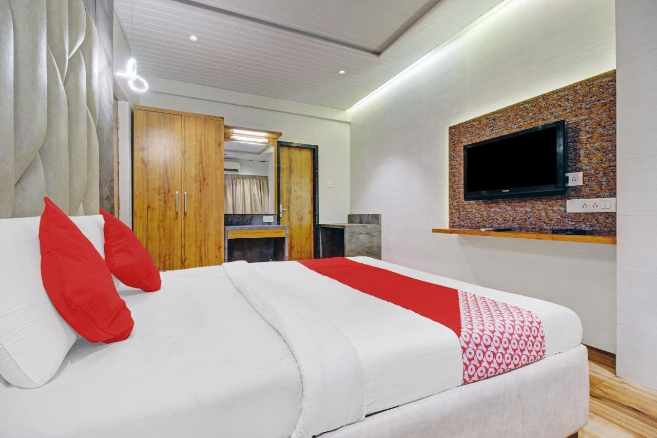 Oyo 80762 Hotel New Mini Mahal Turambhe Exteriör bild